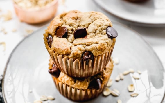 the best banana oatmeal muffins made in a blender
