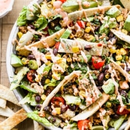 the best easy and healthy taco salad in a large bowl