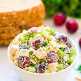 Skinny Greek Yogurt Chicken Salad with Grapes, Celery, and Fresh Dill. Creamy, cool, and crunchy! A quick, easy, healthy recipe that’s perfect for sandwiches and salads. Omit honey for the 21 Day Fix diet - Recipe at wellplated.com | @wellplated