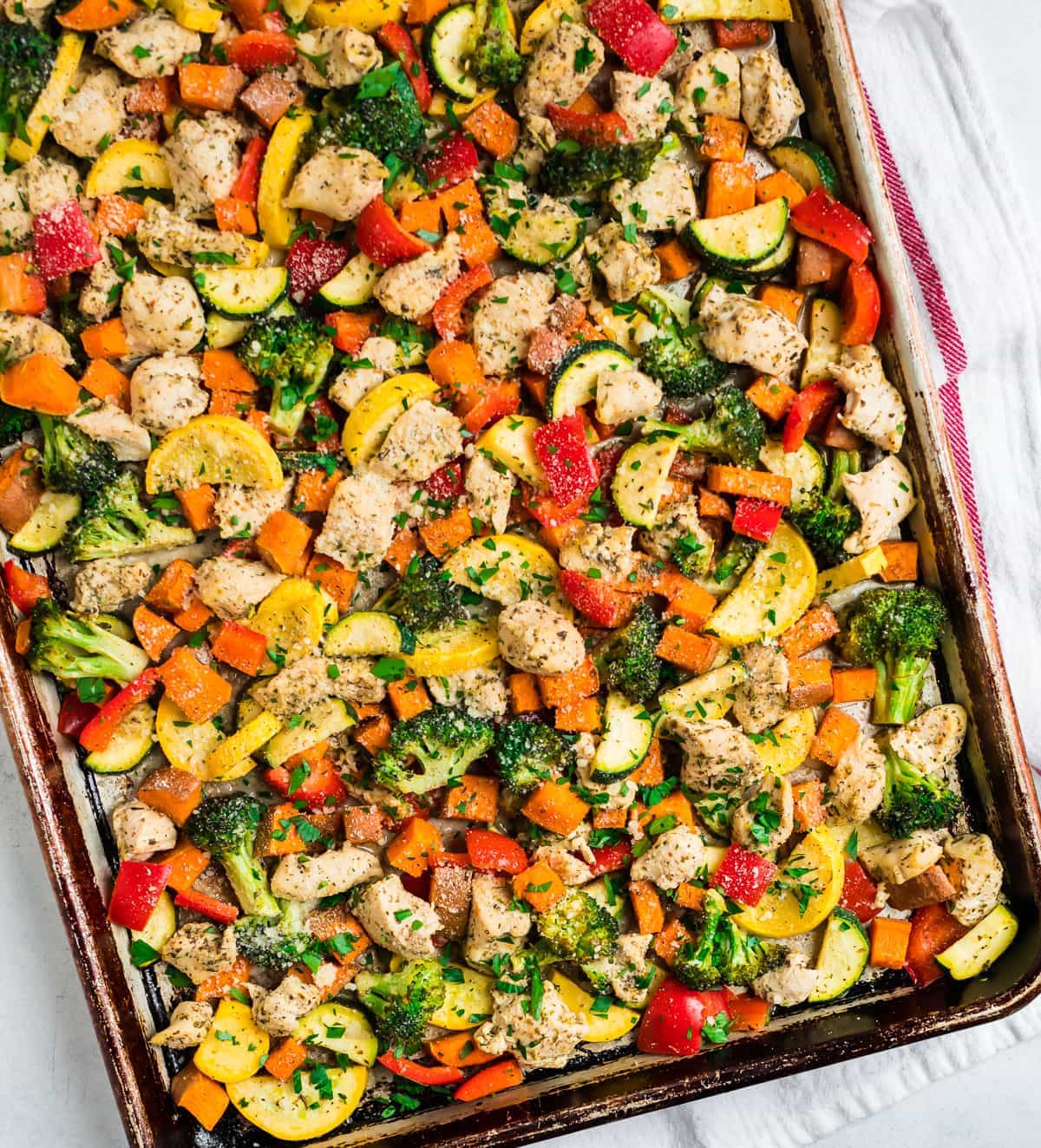 Oven roasted sheet pan chicken and vegetables