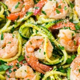 Skinny Shrimp Scampi with Zucchini Noodles. Easy, low carb version of the classic pasta dish that can be made without wine. Recipe at wellplated.com | @wellplated