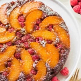 Unbelievably moist, delicious Peach Upside Down Cake FROM SCRATCH. Easy, homemade recipe made with healthy ingredients and the most incredible caramel topping. You can use fresh or frozen peaches, or add raspberries or any other fruit you love. One of the BEST summer desserts! Recipe at wellplated.com | @wellplated